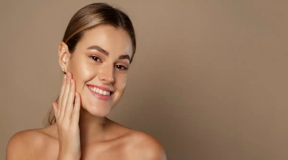 Winter Skin Care | हिवाळ्यामध्ये त्वचेला मुलायम बनवण्यासाठी वापरा 'हे' घरगुती मॉइश्चरायझर Skin Care Tips